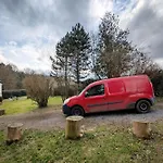 Les Deux De La Plumette - Le Logis Et Le Fenil Sivry-Rance