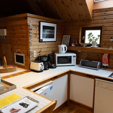 Semesterbostad Les Deux De La Plumette - Le Logis Et Le Fenil