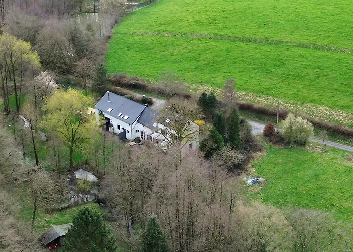 Les Deux De La Plumette - Le Logis Et Le Fenil Sivry-Rance